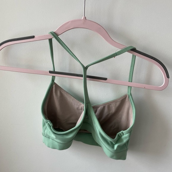Lululemon sports bra - Picture 2 of 4